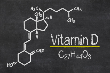 Schiefertafel mit der chemischen Formel von Vitamin D