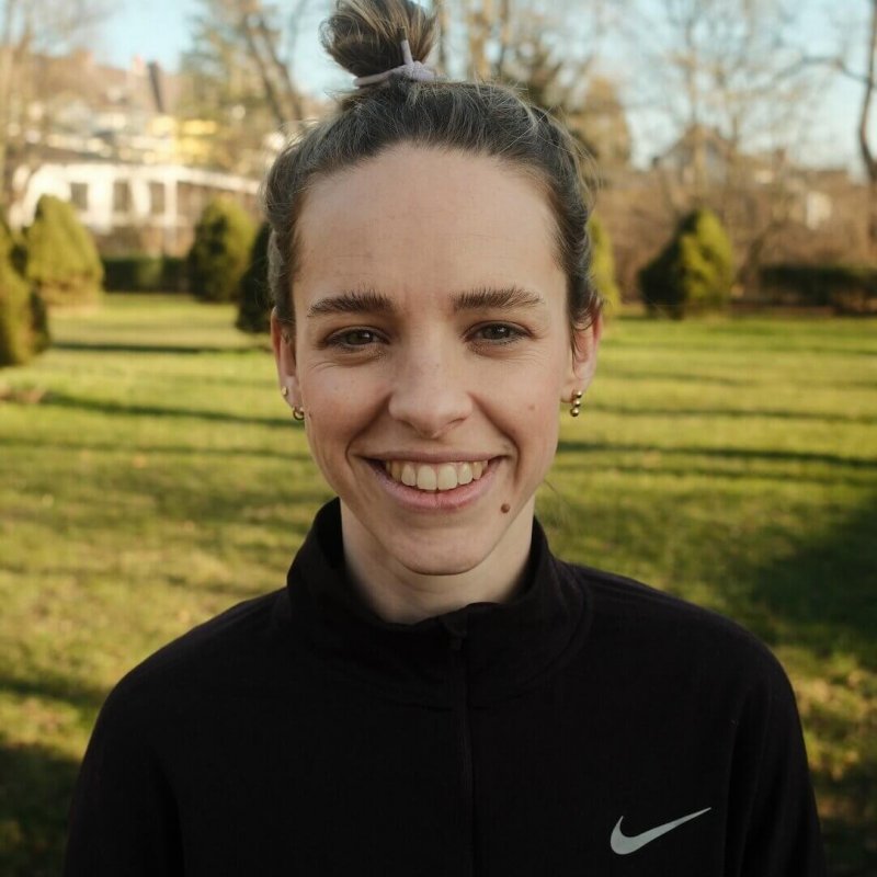 Karen deinetr Trainerin buggyFit Köln Sülz